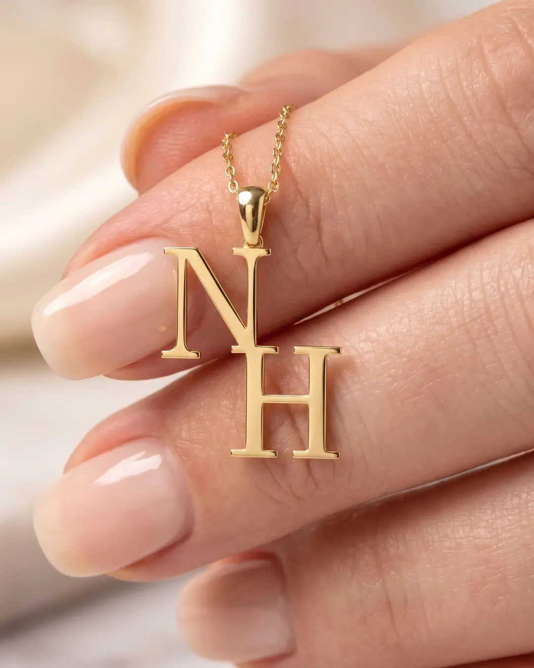Ürün görseli: Monogram İki Harfli Altın Kaplama Gümüş Kolye